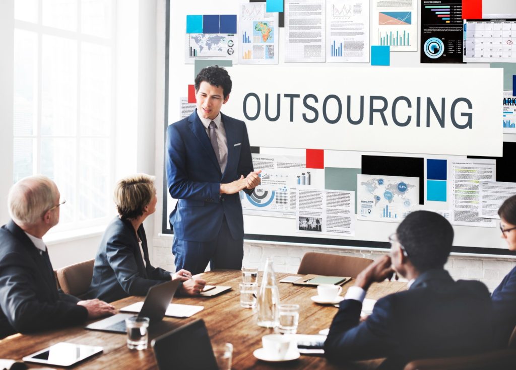 Outsourcing IT 